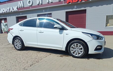 Hyundai Solaris II рестайлинг, 2018 год, 530 000 рублей, 7 фотография