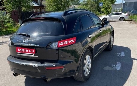 Infiniti FX I, 2004 год, 520 000 рублей, 13 фотография