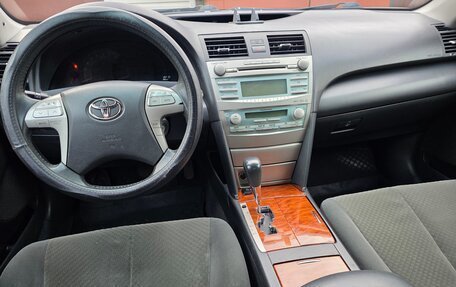 Toyota Camry, 2008 год, 1 000 000 рублей, 11 фотография