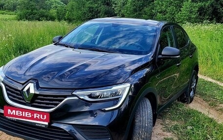Renault Arkana I, 2021 год, 1 650 000 рублей, 2 фотография