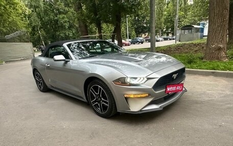 Ford Mustang VI рестайлинг, 2022 год, 3 700 000 рублей, 3 фотография