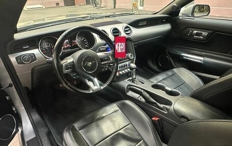 Ford Mustang VI рестайлинг, 2022 год, 3 700 000 рублей, 10 фотография