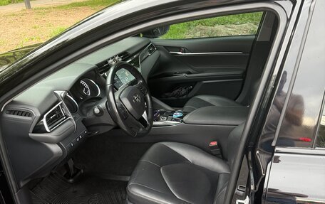 Toyota Camry, 2019 год, 2 399 000 рублей, 8 фотография