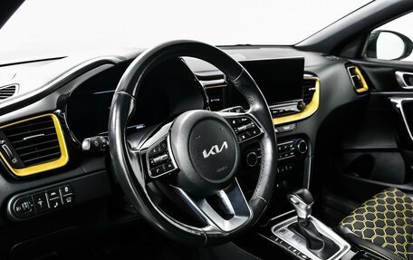 KIA XCeed I, 2021 год, 2 140 000 рублей, 13 фотография
