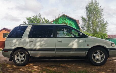 Mitsubishi Space Wagon III, 1993 год, 220 000 рублей, 4 фотография