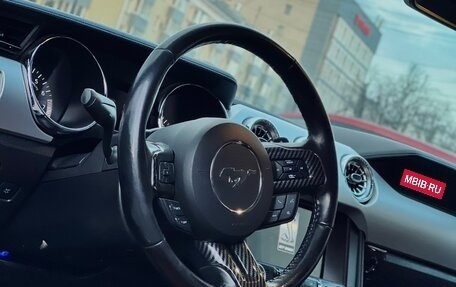 Ford Mustang VI рестайлинг, 2017 год, 2 800 000 рублей, 5 фотография