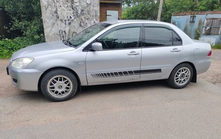 Mitsubishi Lancer IX, 2003 год, 250 000 рублей, 3 фотография
