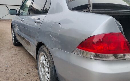 Mitsubishi Lancer IX, 2003 год, 250 000 рублей, 8 фотография