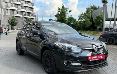 Renault Megane III, 2014 год, 800 000 рублей, 2 фотография
