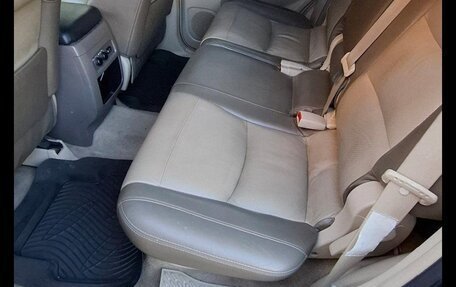 Toyota Land Cruiser Prado 120 рестайлинг, 2003 год, 1 490 000 рублей, 8 фотография