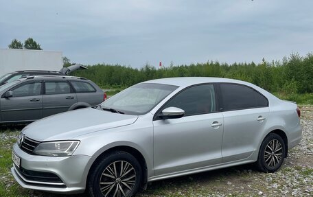 Volkswagen Jetta VI, 2016 год, 1 090 000 рублей, 3 фотография