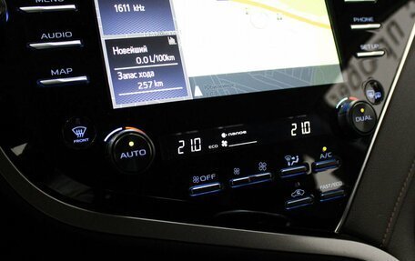 Toyota Camry, 2018 год, 2 849 000 рублей, 22 фотография