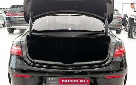 Mercedes-Benz E-Класс, 2018 год, 3 950 000 рублей, 14 фотография