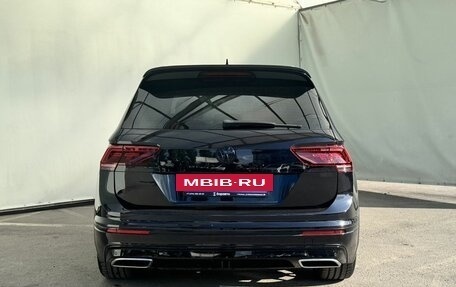Volkswagen Tiguan II, 2019 год, 3 350 000 рублей, 6 фотография