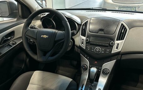 Chevrolet Cruze II, 2013 год, 949 990 рублей, 10 фотография