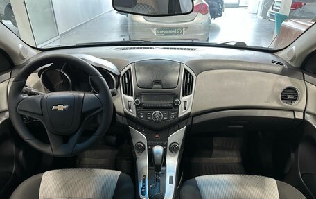 Chevrolet Cruze II, 2013 год, 949 990 рублей, 9 фотография