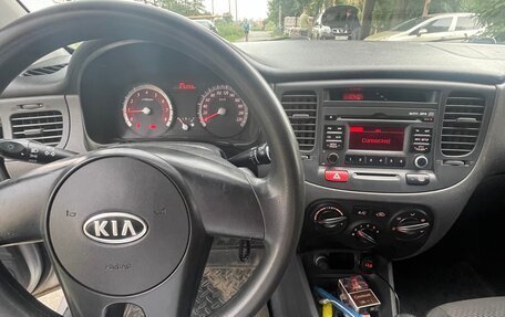 KIA Rio II, 2010 год, 420 000 рублей, 4 фотография