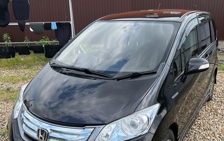 Honda Freed I, 2012 год, 1 450 000 рублей, 3 фотография