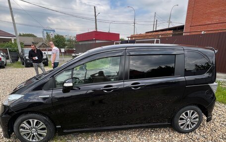Honda Freed I, 2012 год, 1 450 000 рублей, 4 фотография
