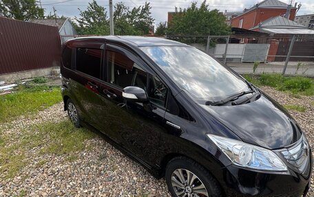 Honda Freed I, 2012 год, 1 450 000 рублей, 6 фотография