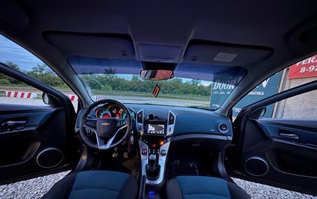Chevrolet Cruze II, 2013 год, 800 000 рублей, 6 фотография