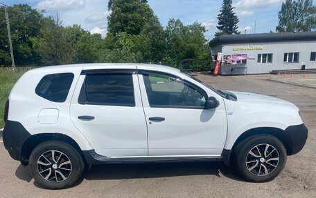 Renault Duster I рестайлинг, 2015 год, 735 000 рублей, 2 фотография