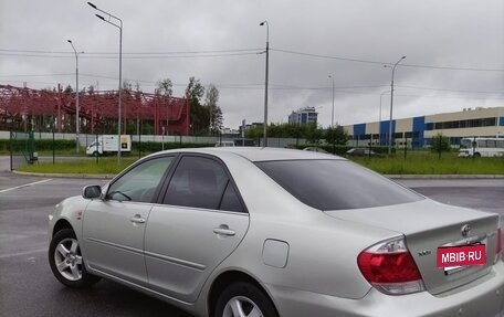 Toyota Camry V40, 2005 год, 970 000 рублей, 9 фотография