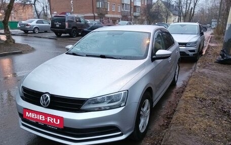 Volkswagen Jetta VI, 2018 год, 1 200 000 рублей, 2 фотография