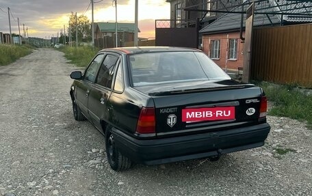 Opel Kadett E рестайлинг, 1986 год, 73 000 рублей, 3 фотография
