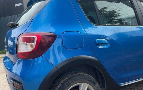 Renault Sandero II рестайлинг, 2017 год, 1 100 000 рублей, 17 фотография