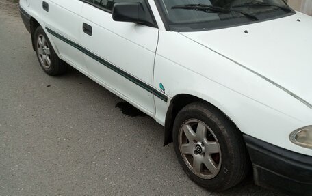 Opel Astra F, 1993 год, 140 000 рублей, 6 фотография