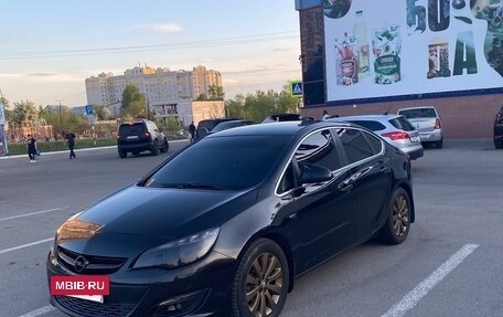 Opel Astra J, 2013 год, 1 200 000 рублей, 5 фотография