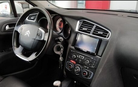 Citroen C4 II рестайлинг, 2012 год, 550 000 рублей, 15 фотография