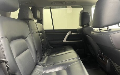 Toyota Land Cruiser 200, 2019 год, 6 988 000 рублей, 13 фотография