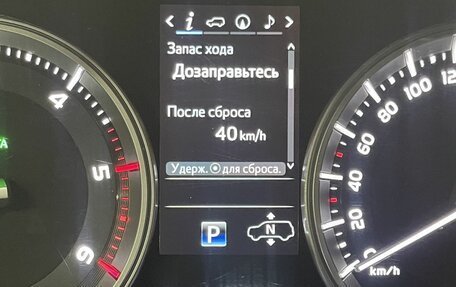 Toyota Land Cruiser 200, 2019 год, 6 988 000 рублей, 22 фотография
