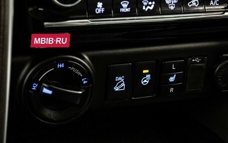 Toyota Fortuner II, 2018 год, 3 249 000 рублей, 20 фотография