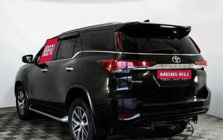 Toyota Fortuner II, 2018 год, 3 249 000 рублей, 8 фотография
