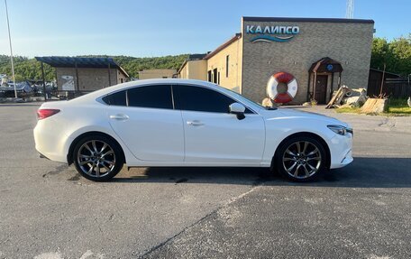 Mazda 6, 2017 год, 1 950 000 рублей, 3 фотография