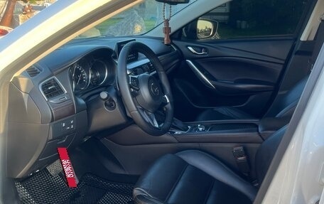 Mazda 6, 2017 год, 1 950 000 рублей, 9 фотография