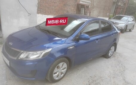 KIA Rio III рестайлинг, 2012 год, 750 000 рублей, 2 фотография