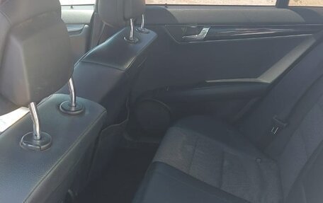 Mercedes-Benz C-Класс, 2010 год, 1 000 000 рублей, 5 фотография