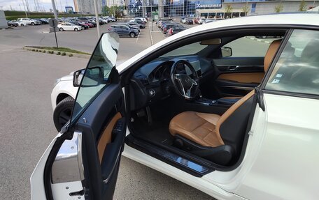 Mercedes-Benz E-Класс, 2012 год, 1 250 000 рублей, 6 фотография