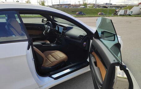 Mercedes-Benz E-Класс, 2012 год, 1 250 000 рублей, 9 фотография
