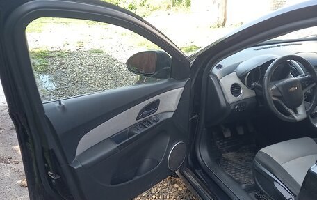 Chevrolet Cruze II, 2014 год, 860 000 рублей, 10 фотография