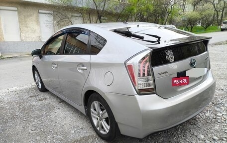 Toyota Prius, 2010 год, 950 000 рублей, 9 фотография