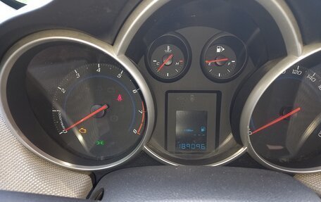 Chevrolet Cruze II, 2014 год, 860 000 рублей, 16 фотография