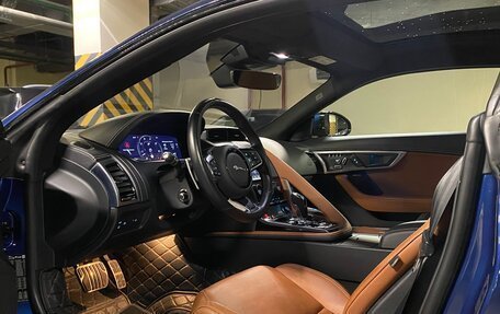 Jaguar F-Type I рестайлинг 2, 2021 год, 7 100 000 рублей, 11 фотография