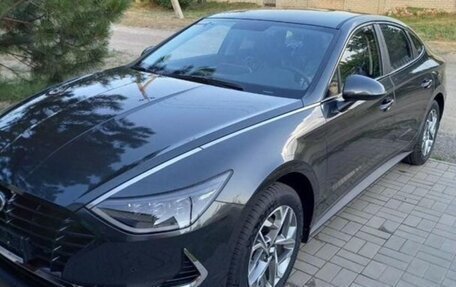 Hyundai Sonata VIII, 2023 год, 3 800 000 рублей, 2 фотография