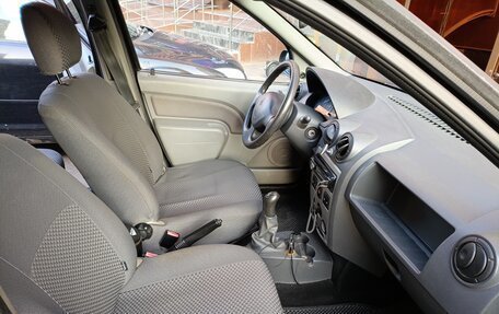 Renault Logan I, 2009 год, 380 000 рублей, 5 фотография