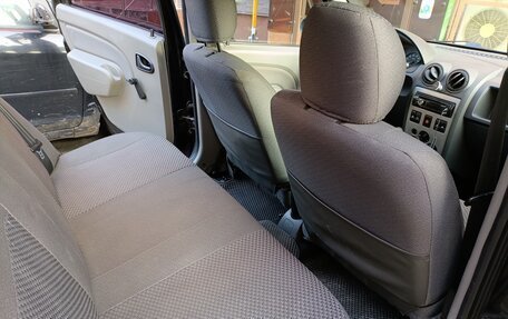 Renault Logan I, 2009 год, 380 000 рублей, 7 фотография